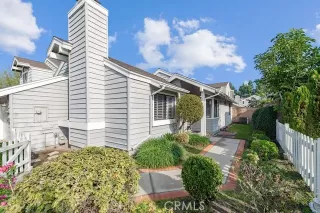 Photo #2: OC26018080 Listing