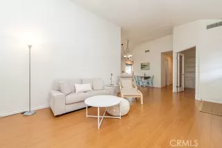 Photo #6: OC26018080 Listing