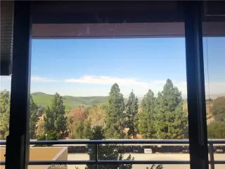 Photo #3: OC26018916 Listing