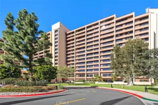 Photo #5: OC26018916 Listing 