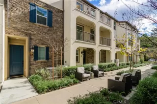 Photo #1: OC26019533 Listing