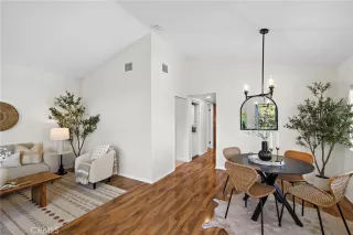 Photo #3: OC26019558 Listing