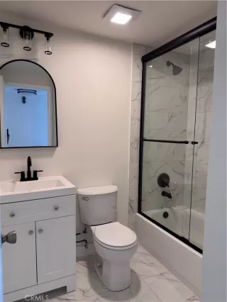 Photo #5: OC26019596 Listing