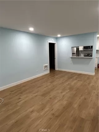 Photo #1: OC26019680 Listing