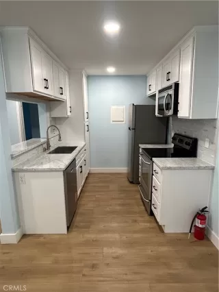 Photo #5: OC26019680 Listing