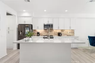 Photo #5: OC26019891 Listing 