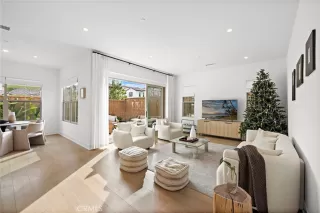 Photo #4: OC26019950 Listing