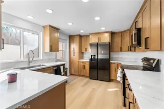 Photo #1: OC26020109 Listing