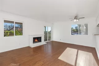 Photo #5: OC26020169 Listing