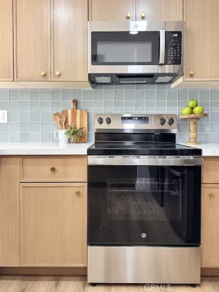 Photo #3: OC26020215 Listing