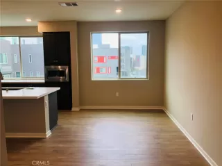 Photo #2: OC26020427 Listing