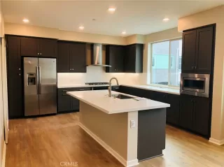 Photo #3: OC26020427 Listing