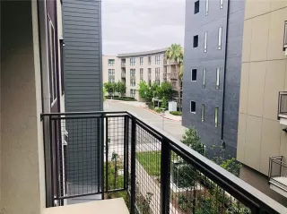 Photo #5: OC26020427 Listing