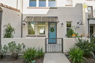 Photo #4: OC26020919 Listing