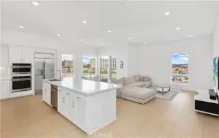 LEXINGTON AT CENTRAL PARK WEST Condos for Sale