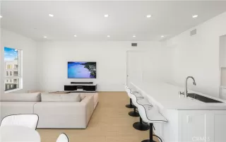 Photo #5: OC26021464 Listing 