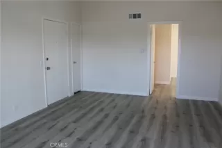 Photo #3: OC26021607 Listing 