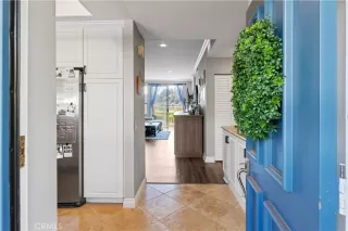 Photo #5: OC26021776 Listing