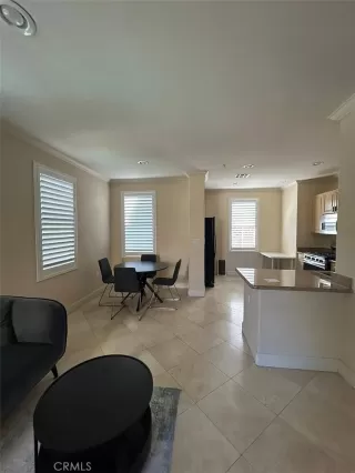 Photo #4: OC26021924 Listing