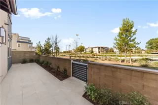 Photo #3: OC26021937 Listing 