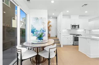 Photo #4: OC26021937 Listing 