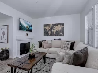 Photo #2: OC26021968 Listing