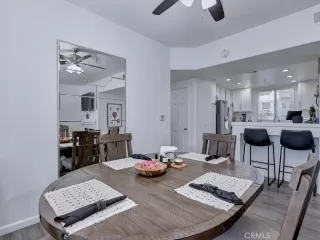 Photo #4: OC26021968 Listing