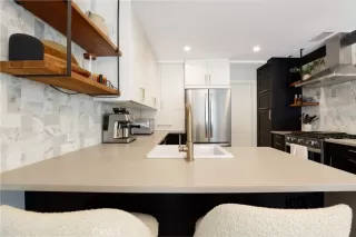 Photo #6: OC26022548 Listing