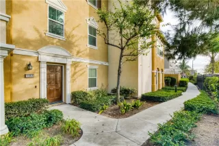 Browse active condo listings in PALAZZO