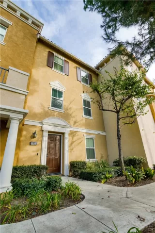 Photo #1: OC26022578 Listing 