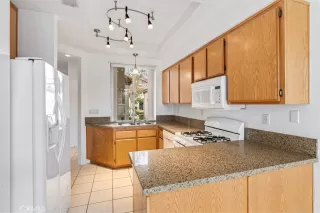 Photo #4: OC26022708 Listing 