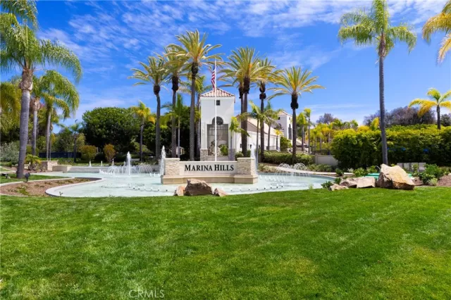 MLS: OC26023067 Condo For Sale