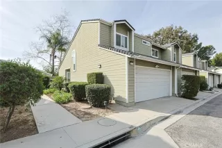 Photo #3: OC26023135 Listing