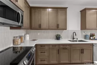 Photo #6: OC26023215 Listing 