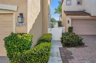 Photo #2: OC26023615 Listing