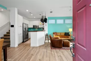 Photo #5: OC26023615 Listing