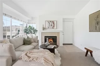 Photo #5: OC26023643 Listing 