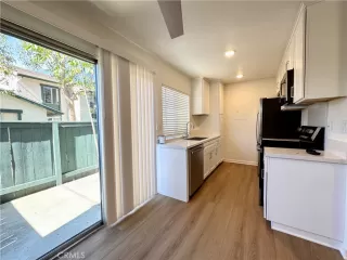 Photo #2: OC26023716 Listing 