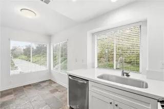 Photo #6: OC26024186 Listing