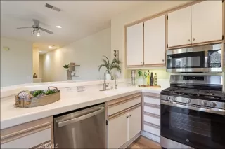 Photo #6: OC26024204 Listing 