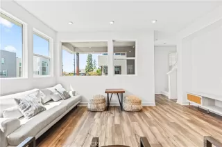 Photo #3: OC26024370 Listing 