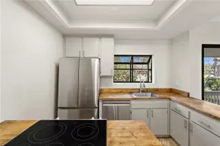 Photo #6: OC26024391 Listing