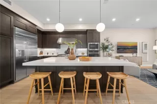 Photo #6: OC26024420 Listing