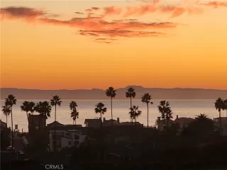 Photo #1: OC26024714 Listing