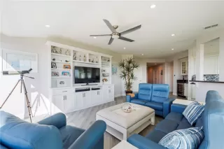 Photo #5: OC26024714 Listing