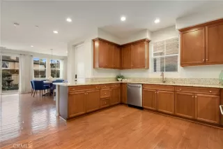 Photo #6: OC26025056 Listing 