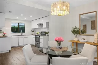 Photo #6: OC26025601 Listing