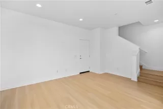 Photo #6: OC26025811 Listing 