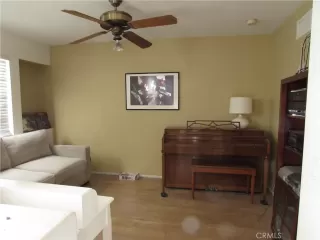 Photo #4: OC26025994 Listing