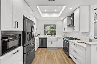 Photo #5: OC26026312 Listing